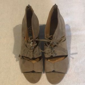 EUC open toe taupe suede bootie with zip back.